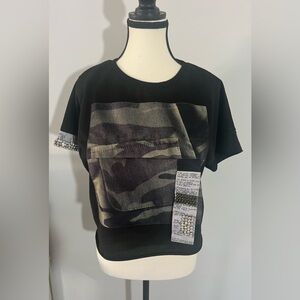T shirt size M